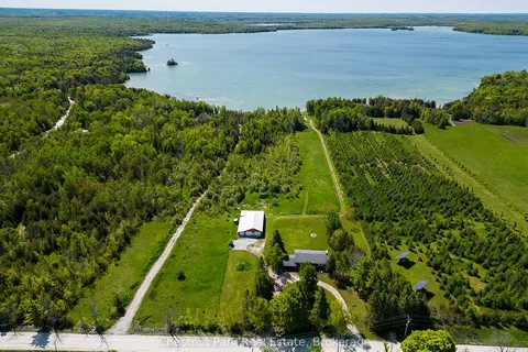 282 Mar Side Road, ON N0H 2T0
