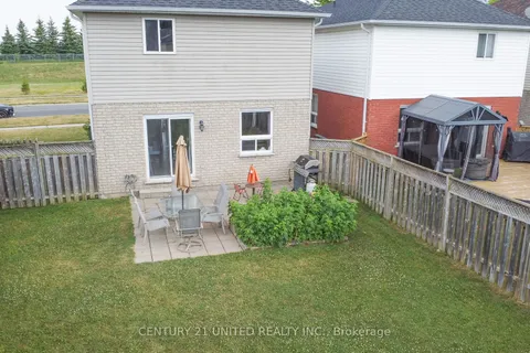 351 Spillsbury Drive, ON K9K 2N6