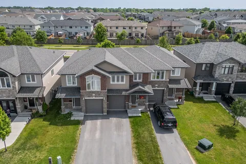 1411 Monarch Drive, ON K7P 0R9