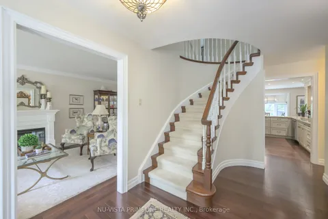 60 Meridene Crescent, ON N5X 1G5