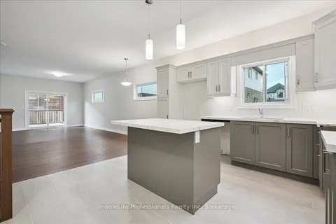 71 Montrose Trail, ON L3C 0K5