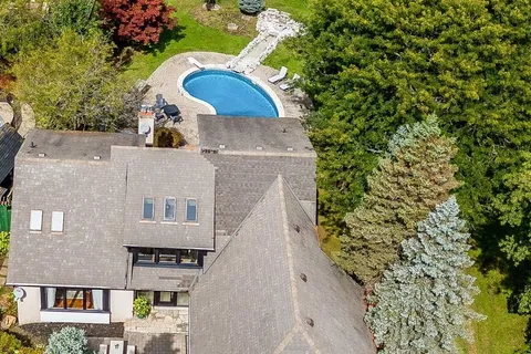 355 Golf Links Road, ON L9G 4G6