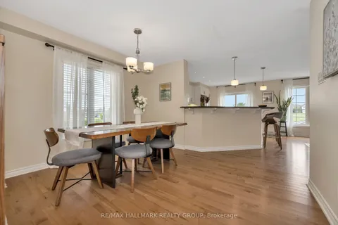 334 ASTELIA Crescent, ON K2S 0W7