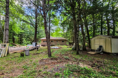 1068 Holiday Park Drive, ON P1L 1W9