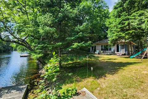 1068 Holiday Park Drive, ON P1L 1W9