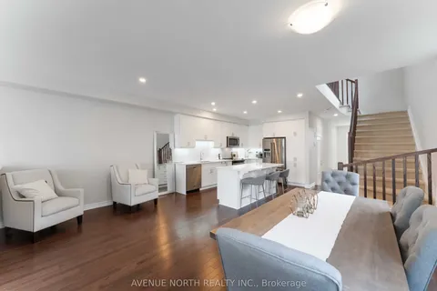 121 Nepeta Crescent, ON K1T 0S5