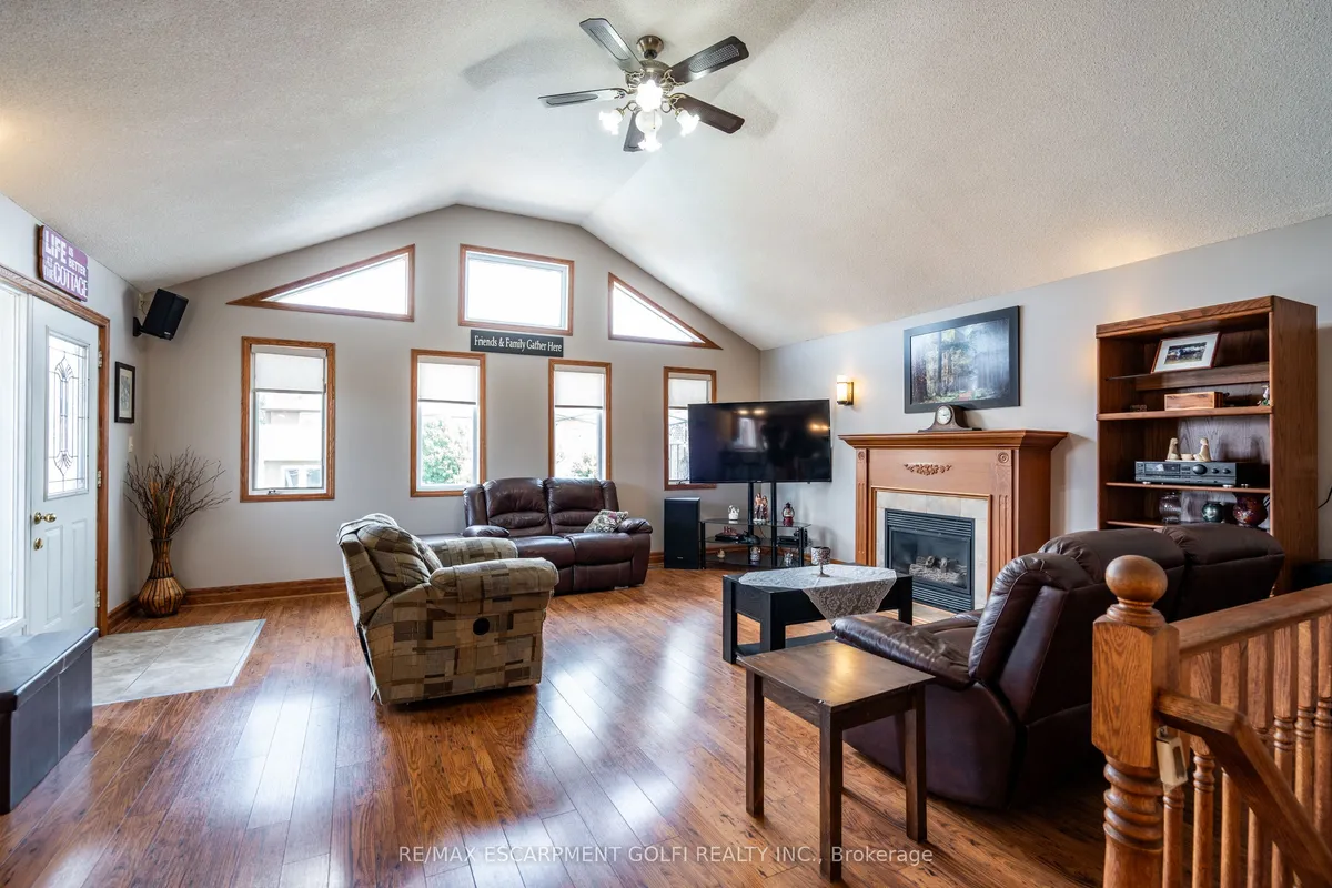 228 Green Road, ON L8E 2A5