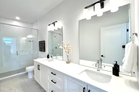 77 Athabaska Drive, ON K8N 0T1