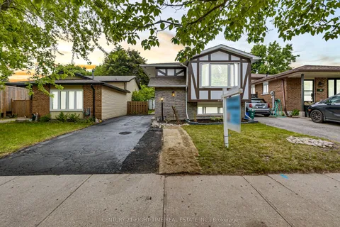 445 Drummerhill Crescent, ON N2T 1G3