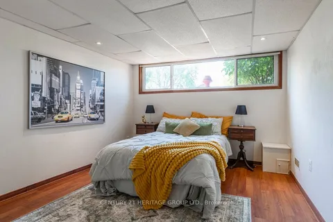 57 Burfield Avenue, ON L8T 2J8