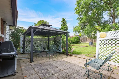 4088 Barry Drive, ON L3J 0L2