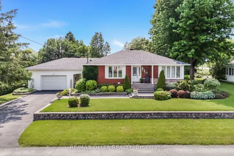 21 Lamoureaux Street, ON K0C 2B0