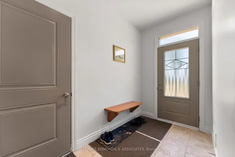 393 Hazley Bay Drive, ON K8A 6W2