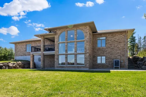 393 Hazley Bay Drive, ON K8A 6W2