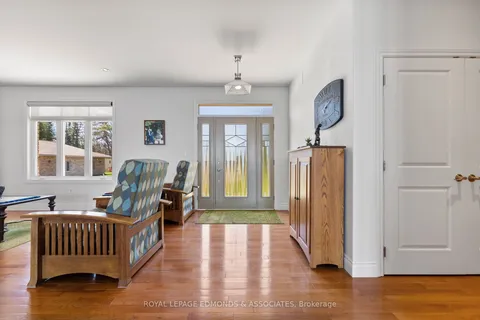 393 Hazley Bay Drive, ON K8A 6W2