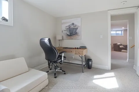 56 Chestnut Hill Crescent, ON N0H 2N0