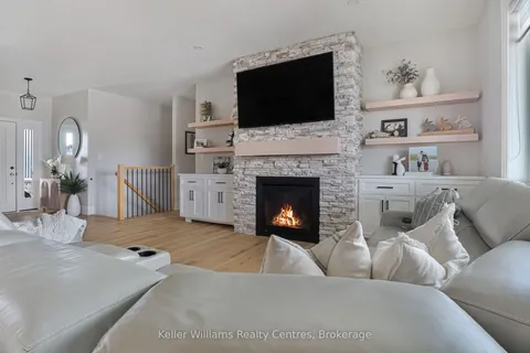 56 Chestnut Hill Crescent, ON N0H 2N0