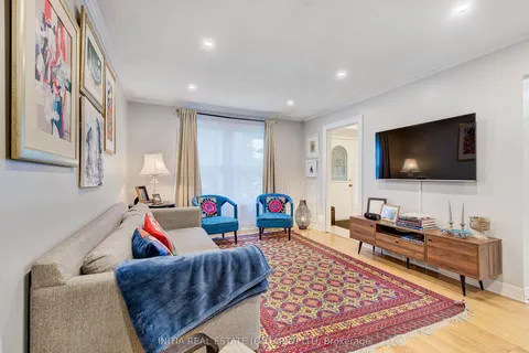 296 Castlegrove Boulevard, ON N6G 3T5