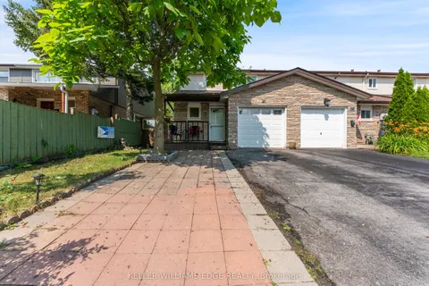 16 Silvervine Drive, ON L8J 1K2
