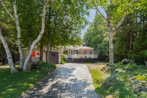 371 Bay Street, ON N0H 2T0