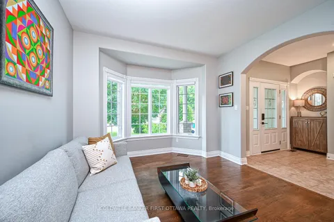 105 Sirocco Crescent, ON K2S 2C9