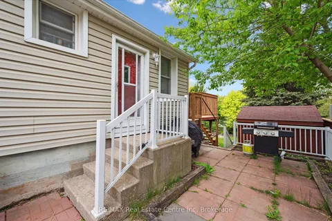 14 Riverside Drive, ON N3B 1R1