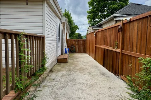 78 Currie Street, ON L2M 5N1