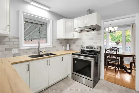 26 Millward Avenue, ON L2N 1P6