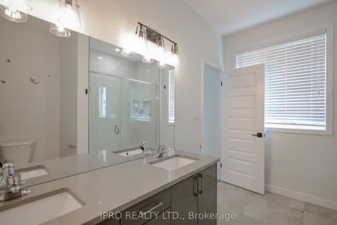 3758 SOUTHBRIDGE Avenue, ON N6L 0G4