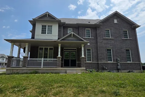 8834 Sourgum Avenue, ON L2H 3S3