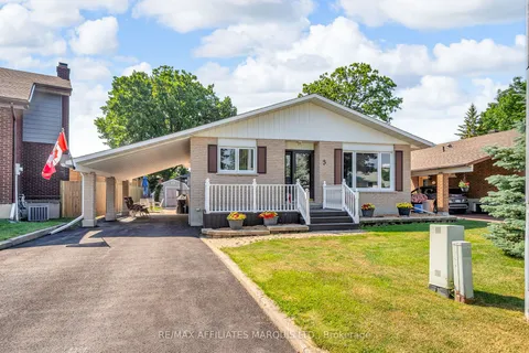 3 Leap Court, ON K6H 6M6
