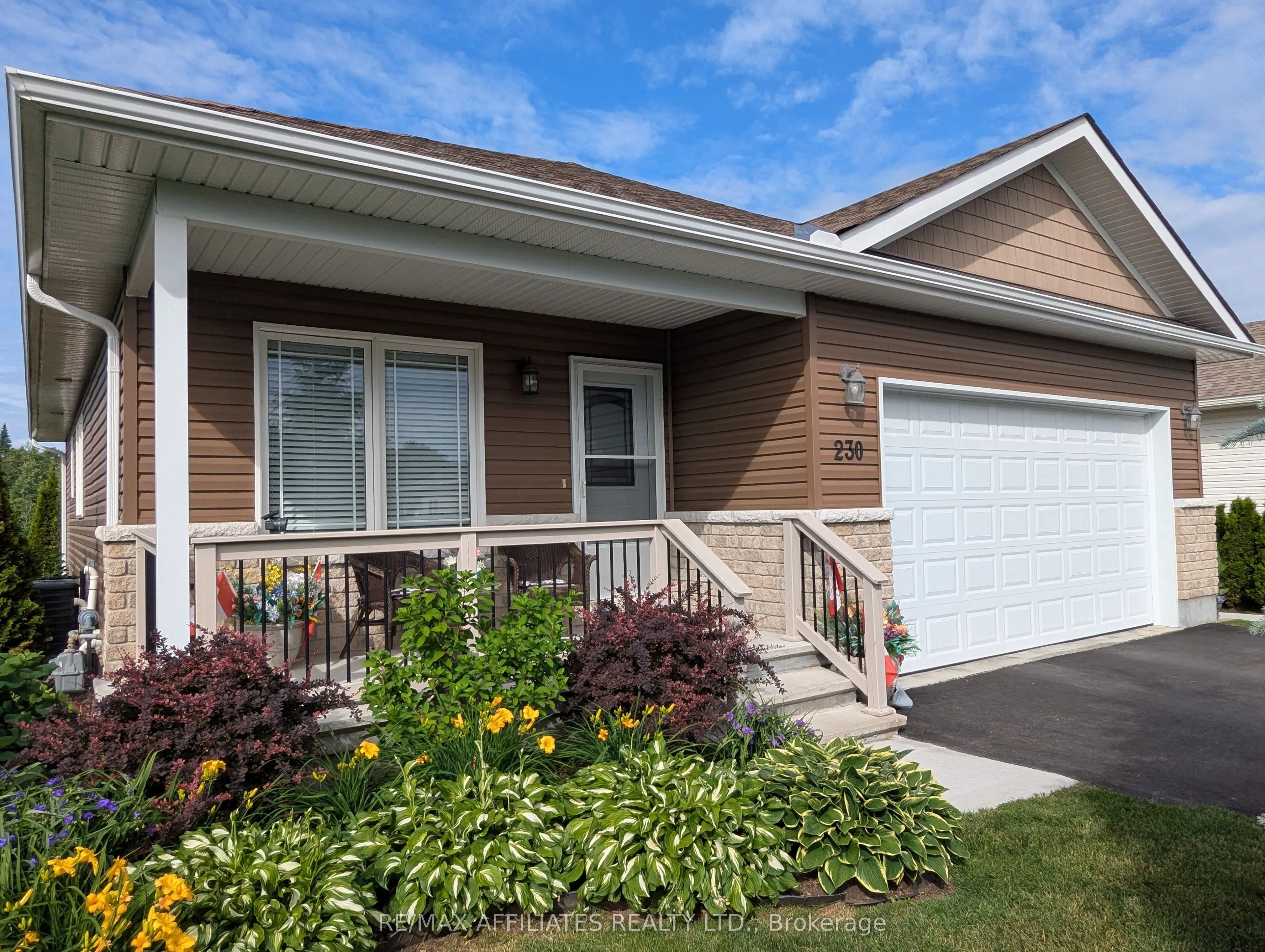 230 Wood Avenue, ON K7A 5G9