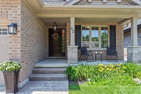 42 Hickory Lane, ON N5R 6K9
