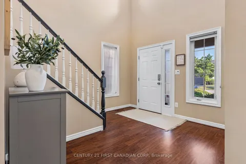 1733 Devos Drive, ON N5X 4H8