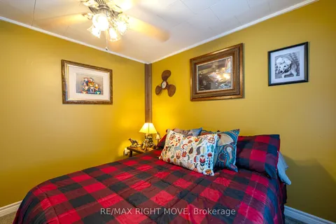 161 Quebec Street, ON P1L 1E3