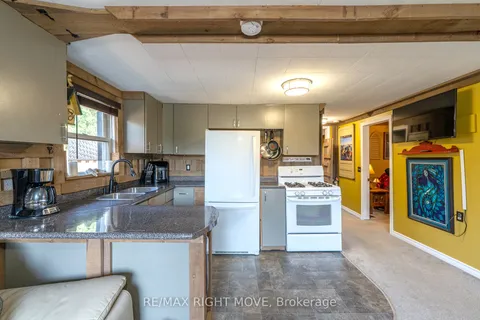 161 Quebec Street, ON P1L 1E3
