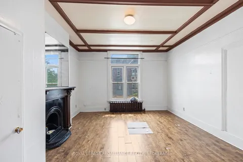 120 Bagot Street, ON K7L 3E5