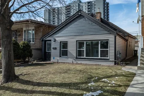 131 West Avenue, ON L8L 5C4