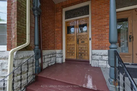 99 Bagot Street, ON K7L 3E6