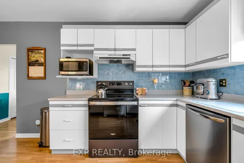 1002 Miron Avenue, ON K6H 4S9