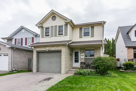 586 Drummerhill Crescent, ON N2T 1G4