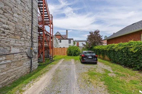 63 William Street, ON K7L 2C3