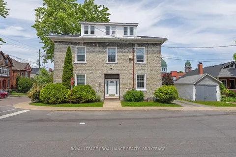 63 William Street, ON K7L 2C3