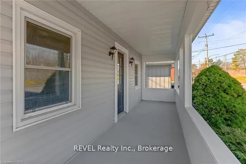 188 Niagara Falls Road, ON L2V 1H8