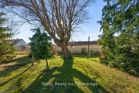 188 Niagara Falls Road, ON L2V 1H8