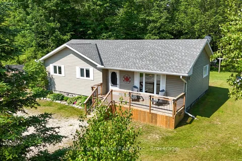32 SUGARBUSH Road, ON N0H 2T0