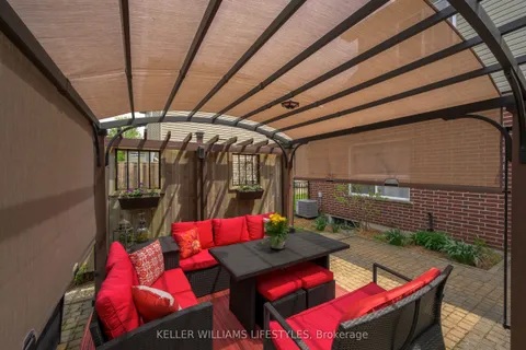 28 Stonefield Lane, ON N0M 2A0
