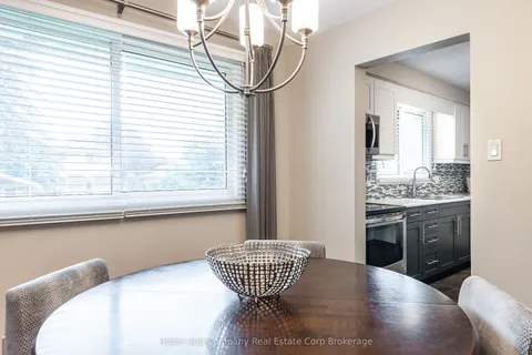 48 Windemere Crescent, ON N5A 6A7