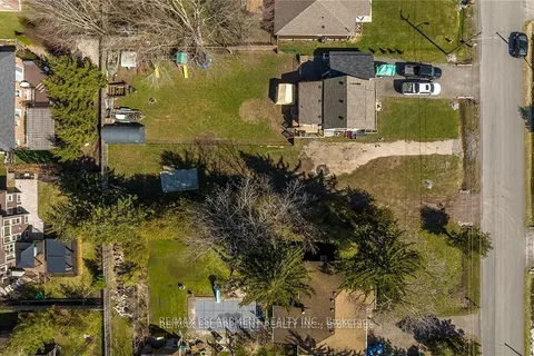 815 Foss Road, ON L0S 1C0