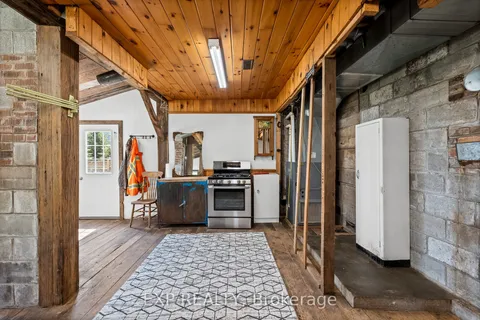 206 King Street, ON K0K 1S0